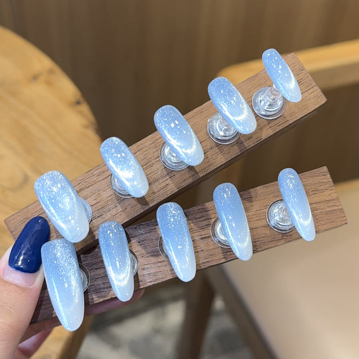 Glamorous artificial nails with glitter gradient Stornfield