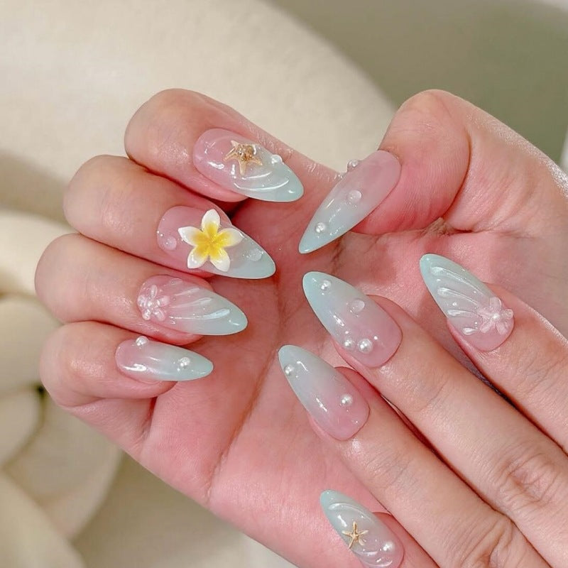 Floral-Accent Press-On Nail Art Kit Stornfield