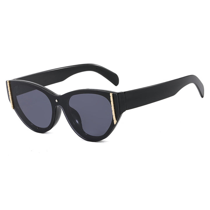 Women's trendy sunglasses with elegant cat-eye design and high-quality frame Stornfield