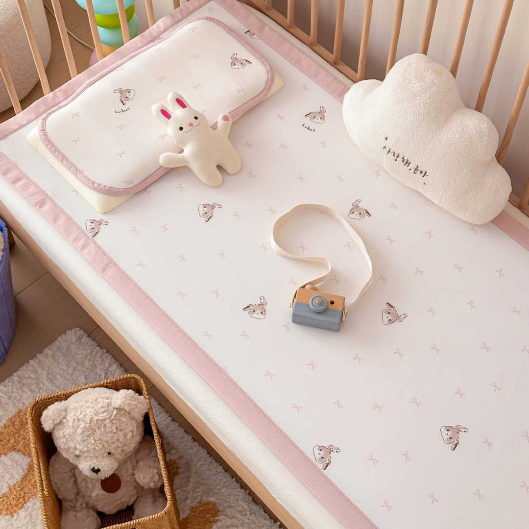Waterproof Baby Mattress Cover with Cute Dog Prints and Breathable Cover