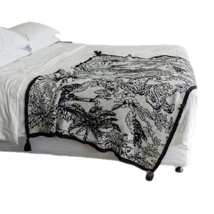 Elegant Jacquard Knit Throw Blanket