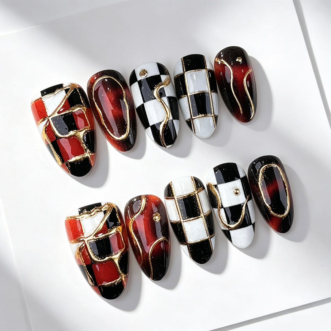Decorative Press-On Nail Art Set with Checkered Design