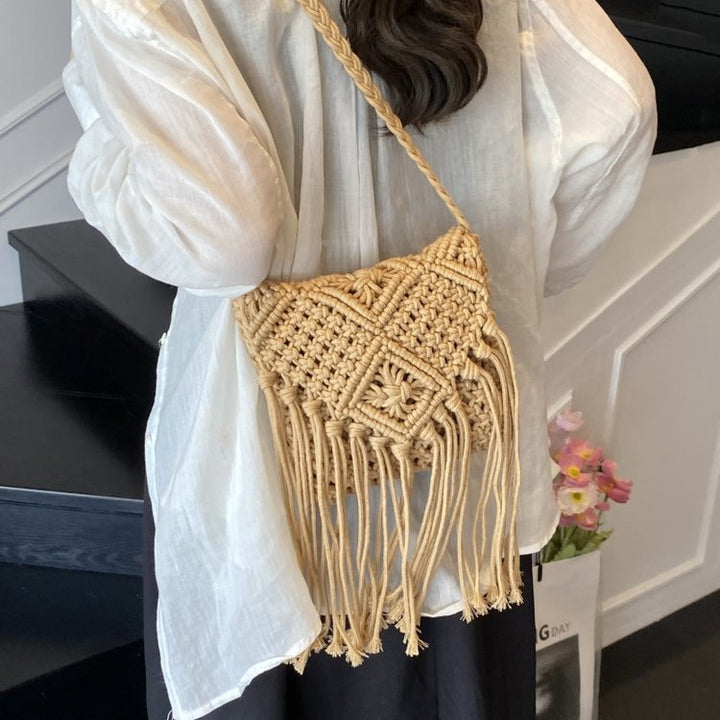 Hand-knotted Macrame Shoulder Bag Stornfield