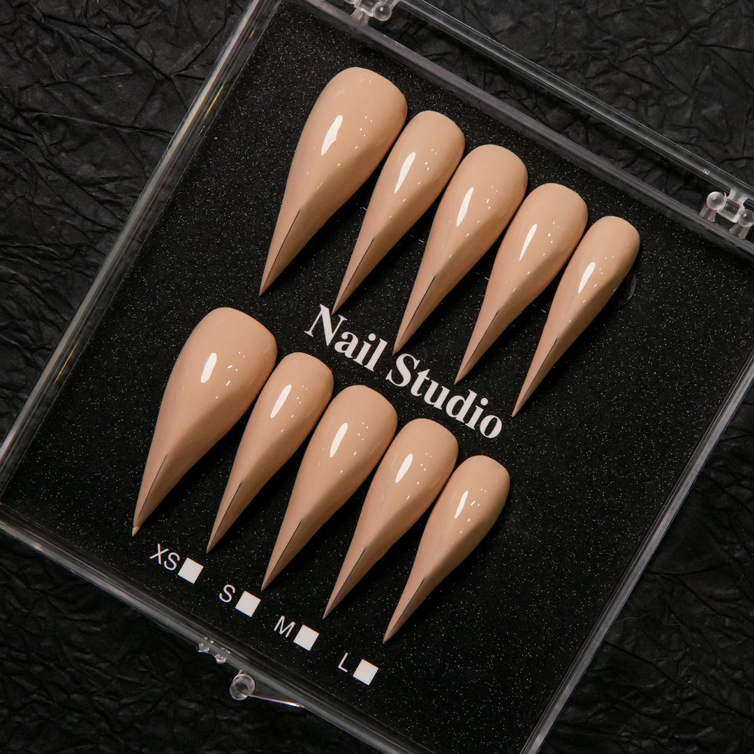 Stiletto Shape Press-On Nail Set