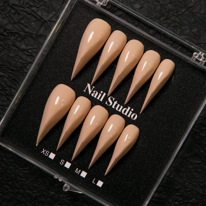 Stiletto Shape Press-On Nail Set