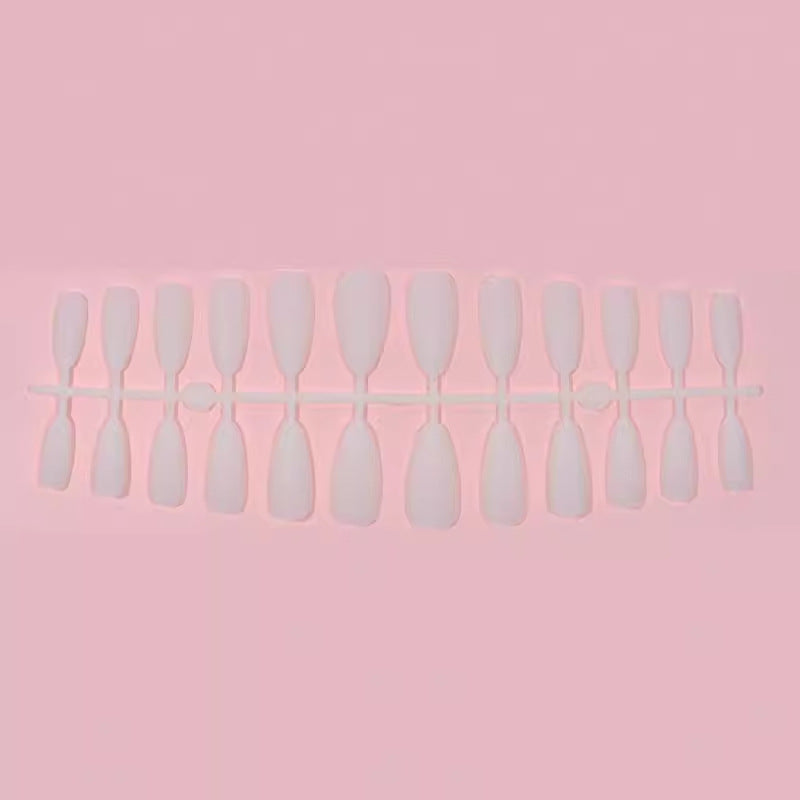 French Tip Press-On Nail Tips Stornfield