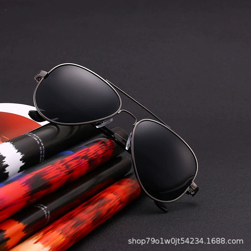 Men's Pilot Sunglasses with UV Protection and Trendy Metal Hinge Stornfield