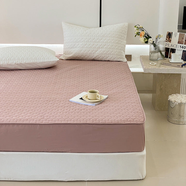 Quilted Fitted Mattress Protector Pad with Deep Pocket and Breathable Microfiber Top