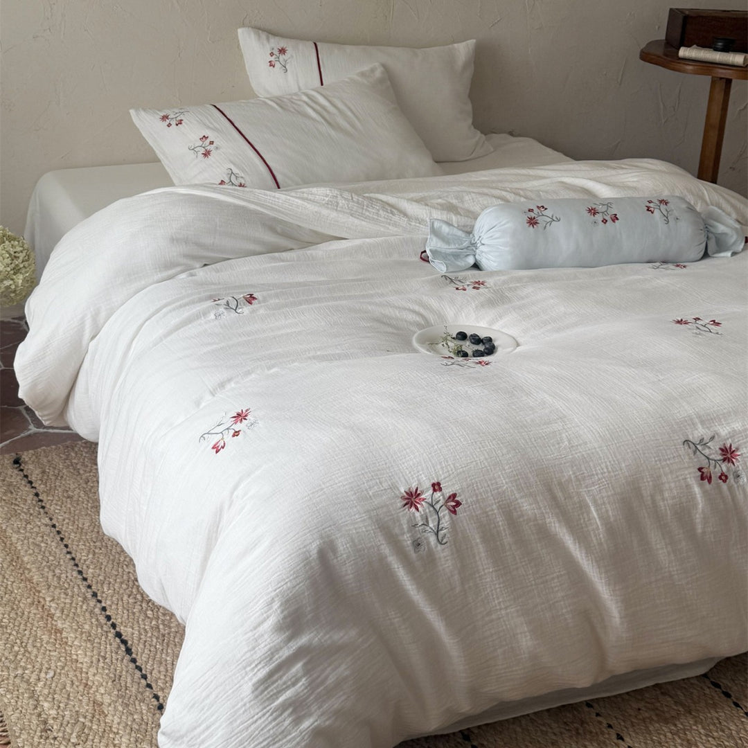 Embroidered Cotton Gauze Duvet Cover Set with Floral Motif and Envelope Pillow Shams
