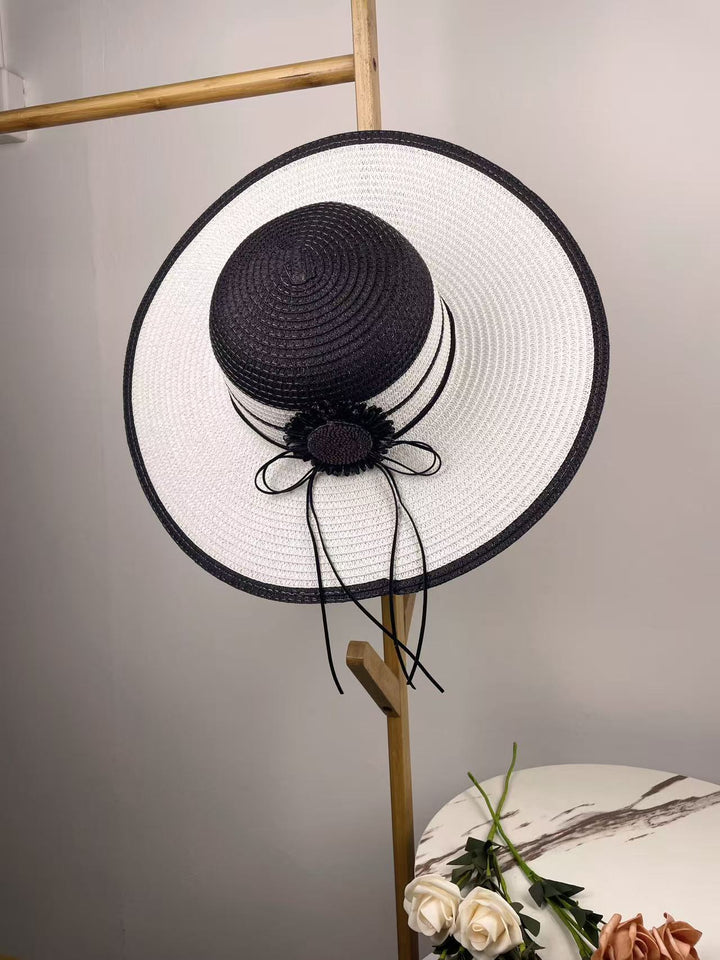 Elegant Beach Bag with Matching Sun Hat Stornfield