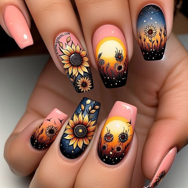 Art Nail Set with Bohemian Designs Stornfield