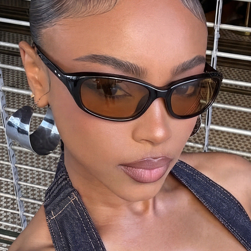 Women's sporty sunglasses with wide, ergonomic frame Stornfield