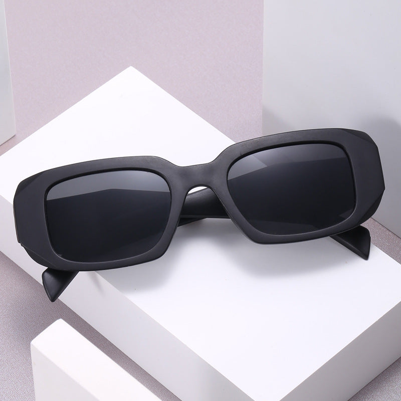 Women's trendy oversized sunglasses in fashionable rectangular design Stornfield