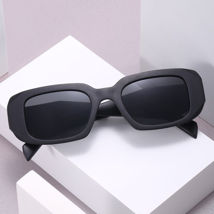Women's trendy oversized sunglasses in fashionable rectangular design Stornfield