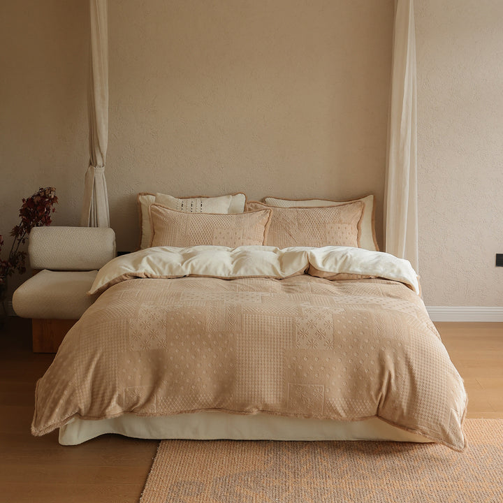 Breathable Jacquard Cotton Duvet Cover Set with Plush Velvet Reverse and Euro Shams