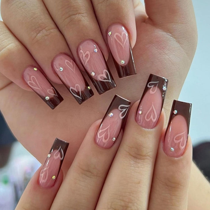 Artificial nails with modern night motif Stornfield