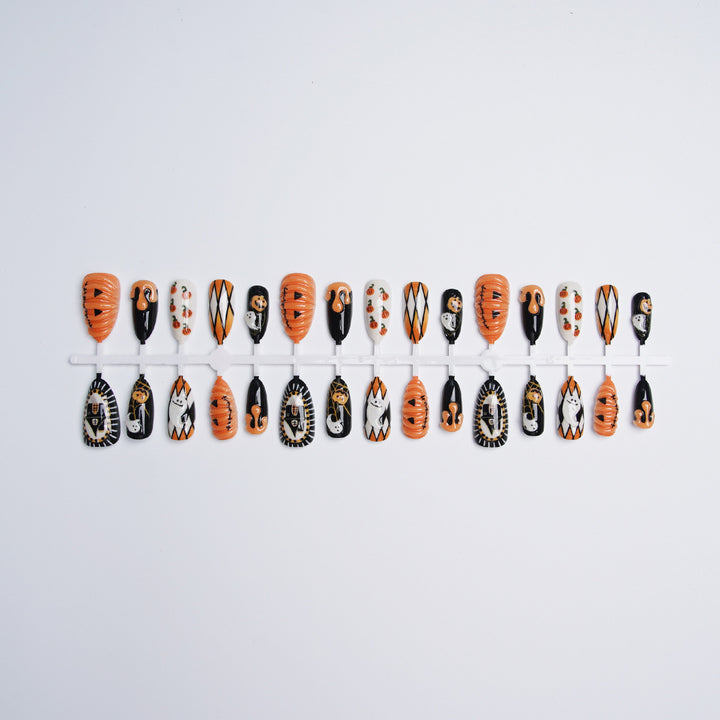 Trendy Artificial Nails Stornfield