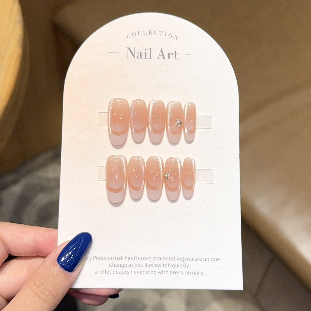 Artificial nails with glitter accents Stornfield