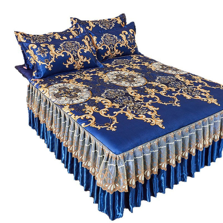 Ladies daybed cover with playful bear motif Stornfield