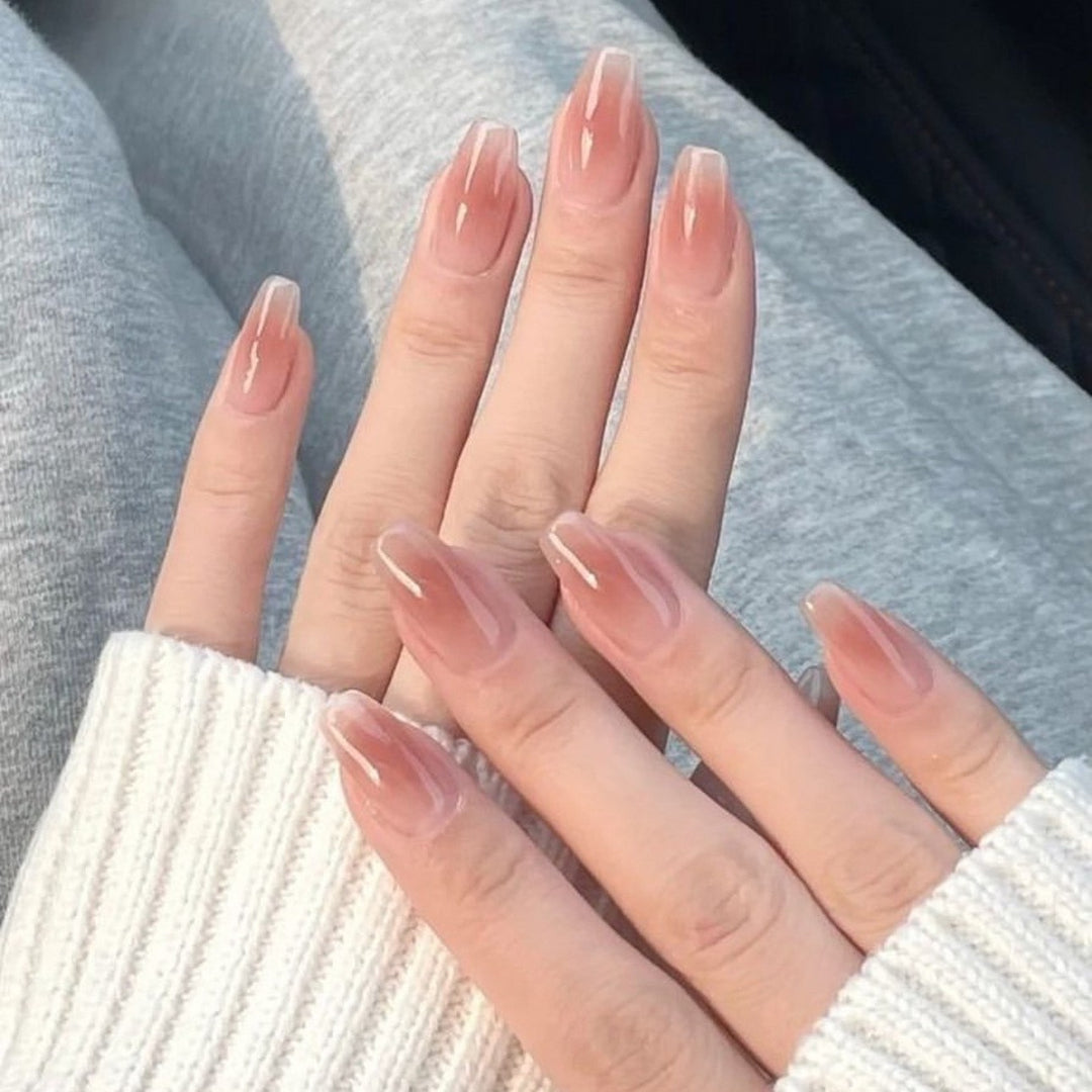 High-Quality Artificial Nail Form Stornfield
