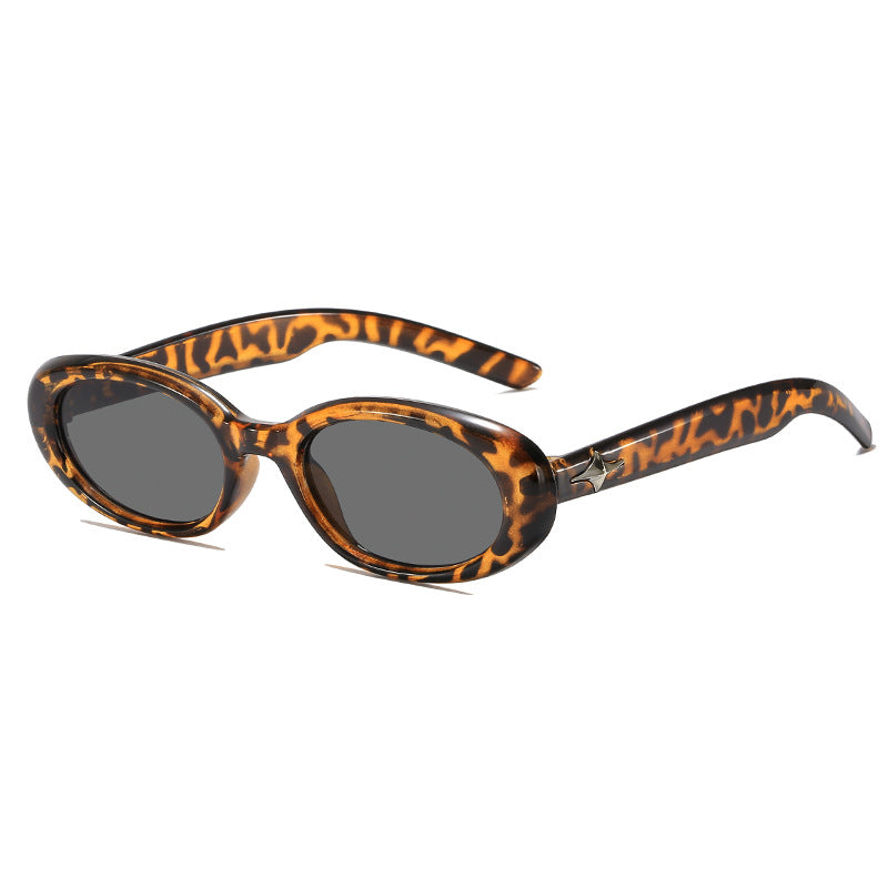 Retro-Inspired Oval Sunglasses Stornfield