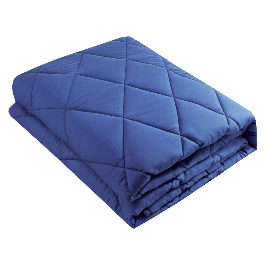 Plush Quilted Blanket Stornfield