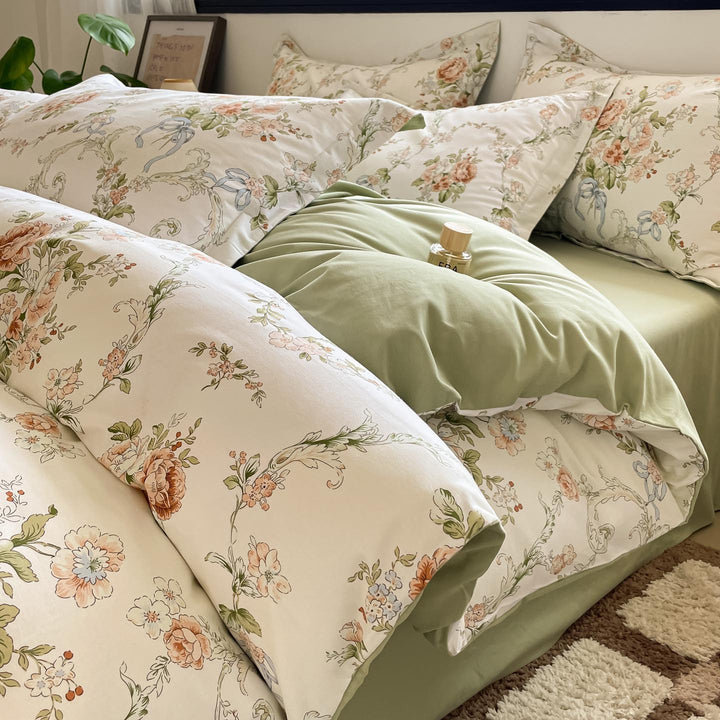 Whimsical Floral Print Duvet Cover Set