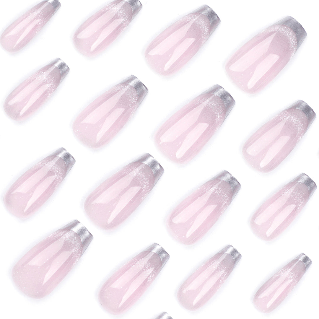 Shiny and elegant artificial nails Stornfield
