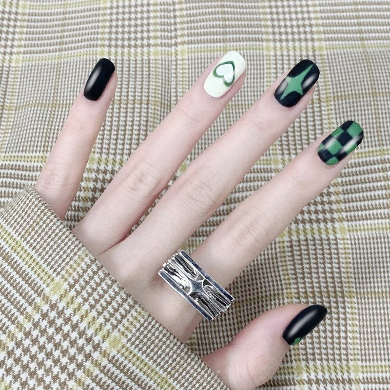 Creative Nail Art Set with Geometric Patterns Stornfield