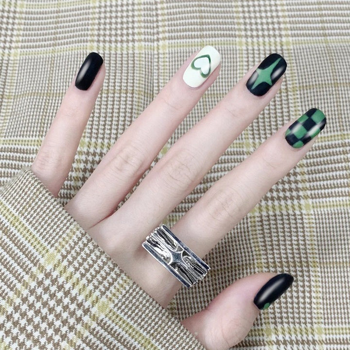 Creative Nail Art Set with Geometric Patterns Stornfield