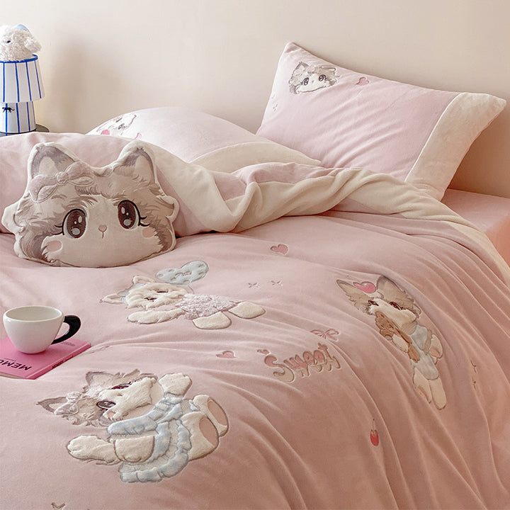 Plush Microfiber Reversible Duvet Cover Set with Embroidered Cartoon Kitten and Sherpa Trim