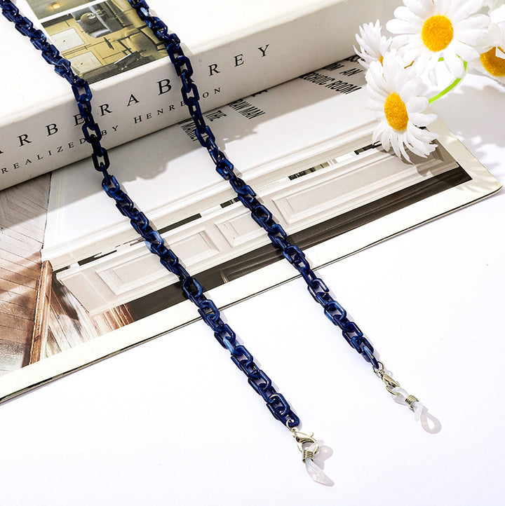 Fashionable necklace with clip clasp Stornfield