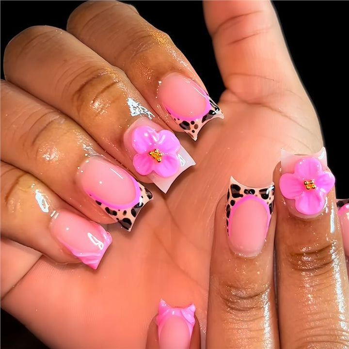 Floral Design Press-On Nail Set Stornfield