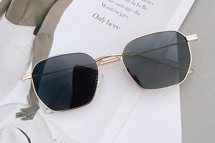 Square sunglasses with high-quality frame Stornfield