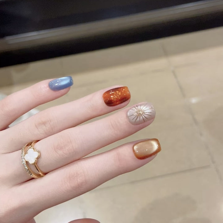 Creative Nail Art Press-On Set 1790745925