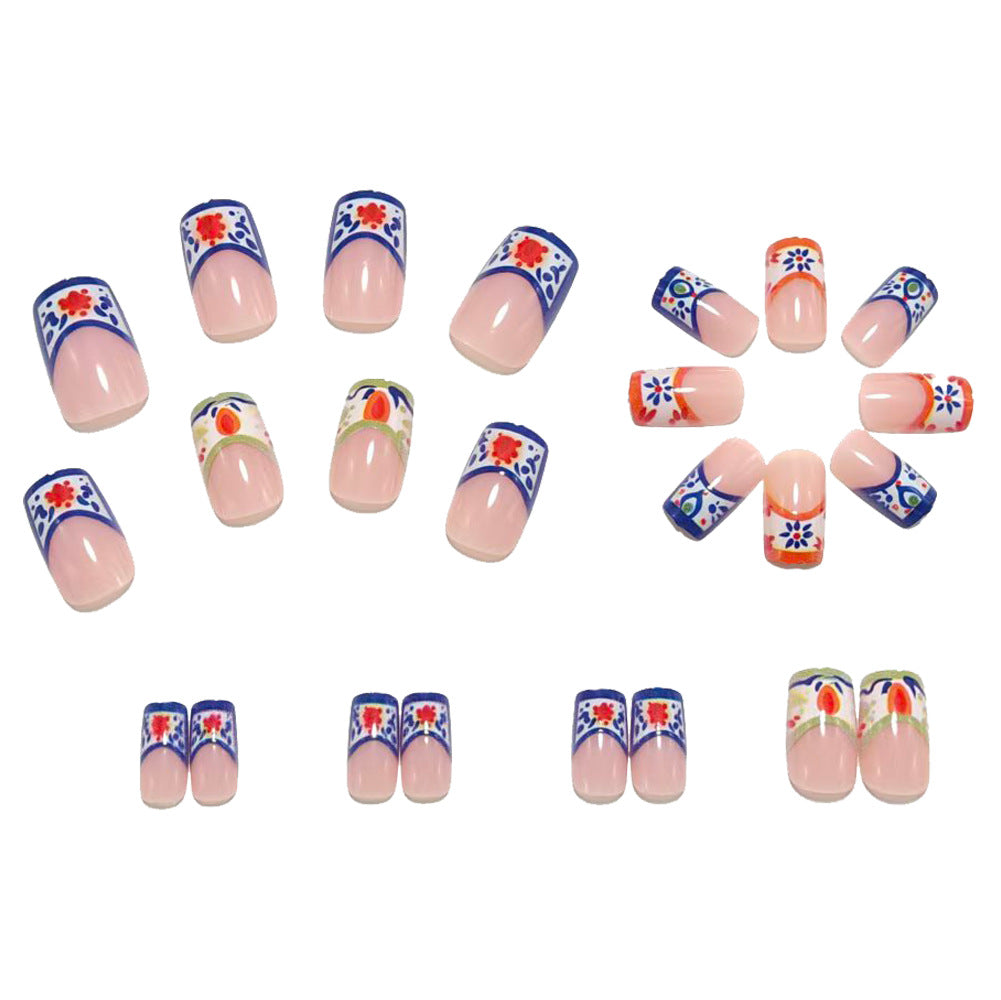 Artificial Nails in Elegant Floral Designs Stornfield