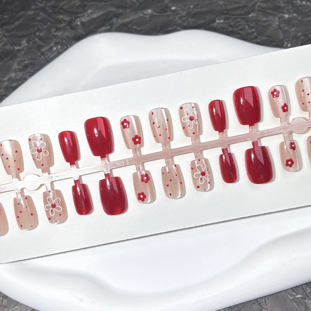 Vibrant Floral-Designed Press-On Nail Set