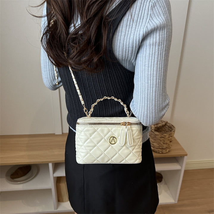 Quilted Mini Crossbody Handbag  1791971448