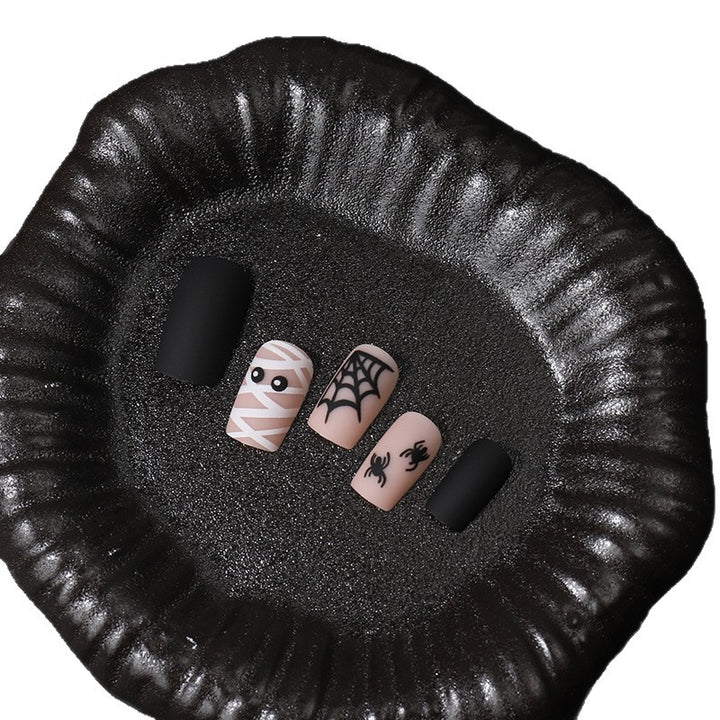 Halloween Themed Press-On Nail Art Set Stornfield