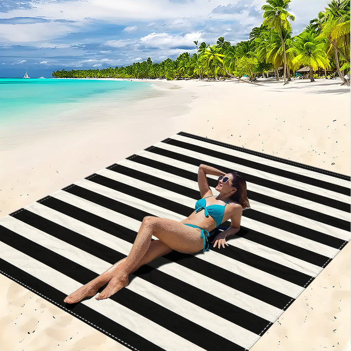 Mandala Design Beach Mat Stornfield
