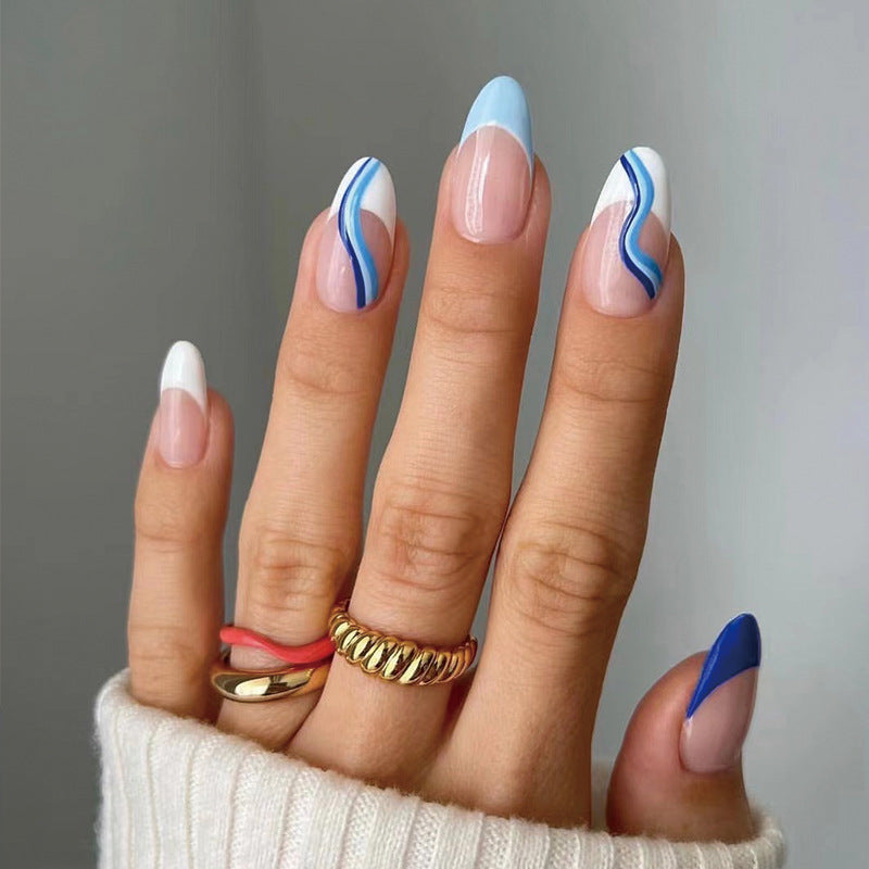 Elegant Artificial Nails with Modern Design Stornfield