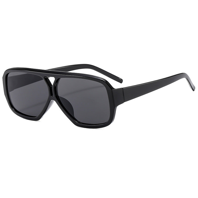 Women's fashionable oversized sunglasses with wide frame and protective lenses Stornfield