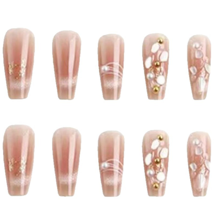 Artistic nails with glitter accents Stornfield