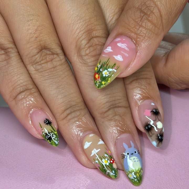 Fantasy animal and flower motifs artificial nails Stornfield