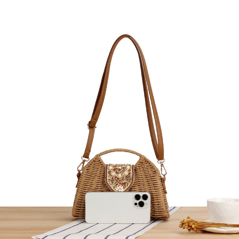Elegant basket bag with unique closure Stornfield