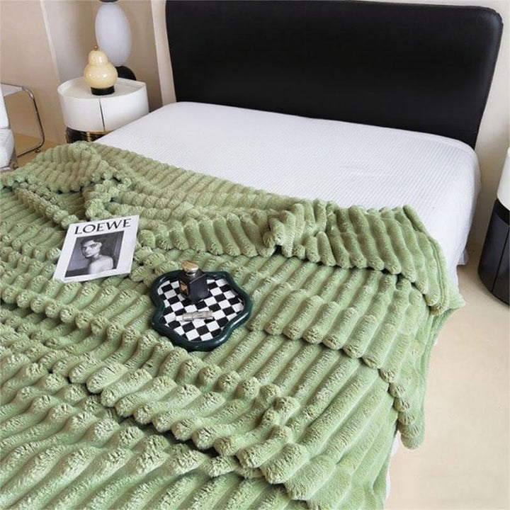 Women Plush Bedspread with Textured Design Stornfield