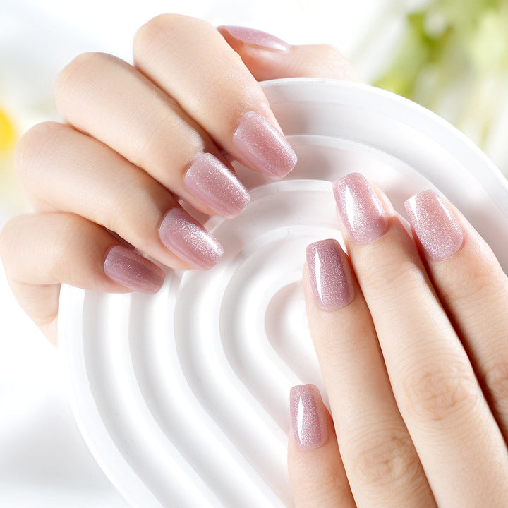 Elegant Nail Polish Set Stornfield