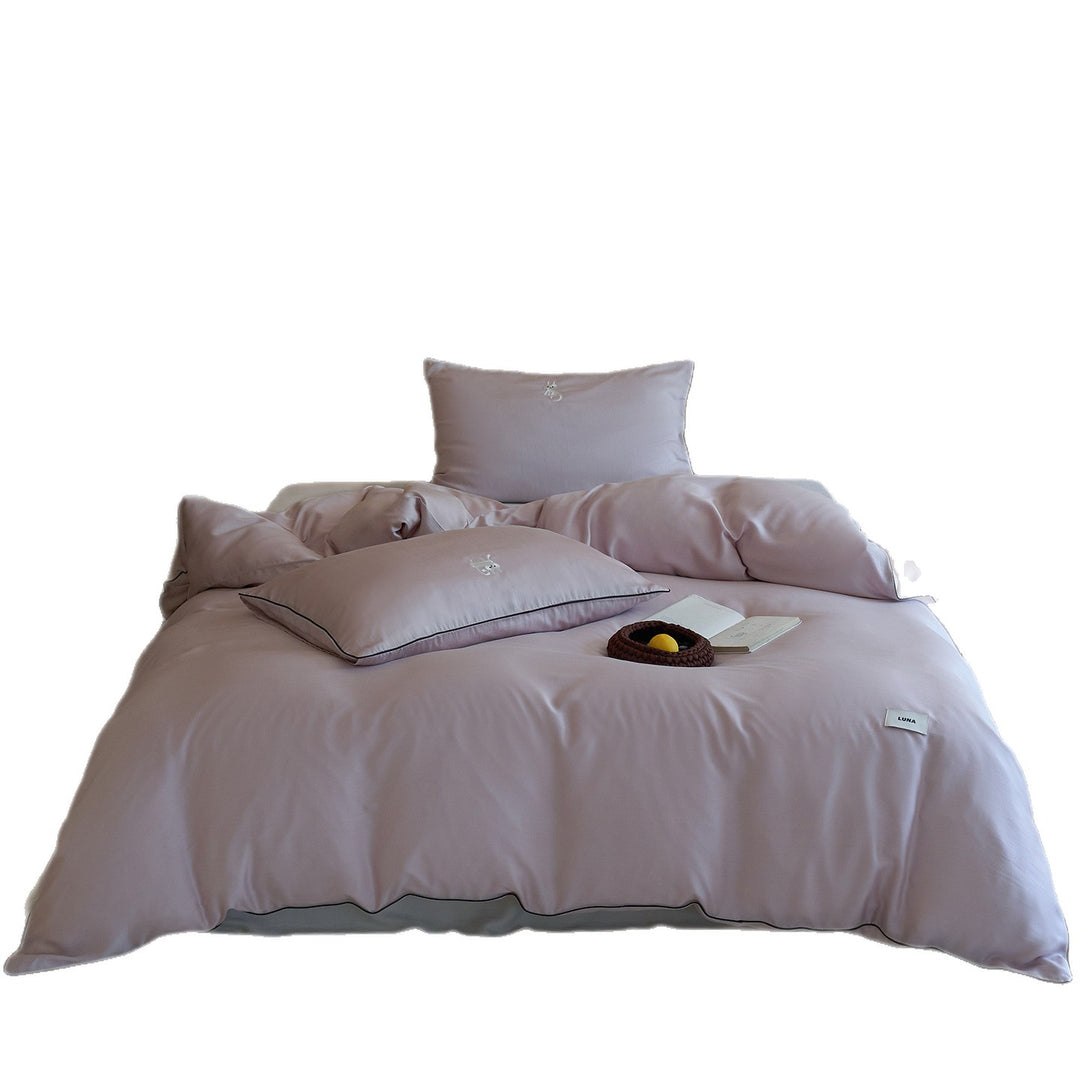 Satin-Feel Cotton Sateen Duvet Cover Set with Embroidered Cat Motif and Contrasting Piping