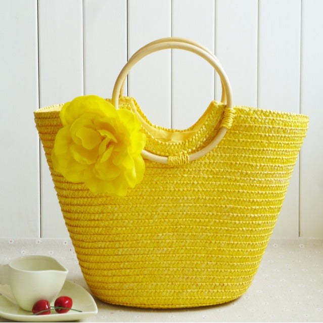 Elegant Bast bag with floral accents Stornfield