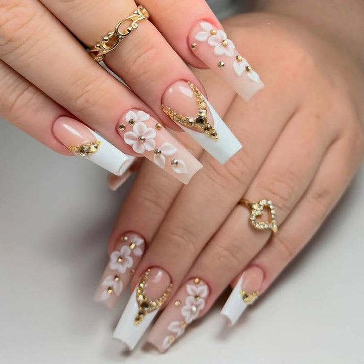 Art nail set with refined flower and glitter elements Stornfield